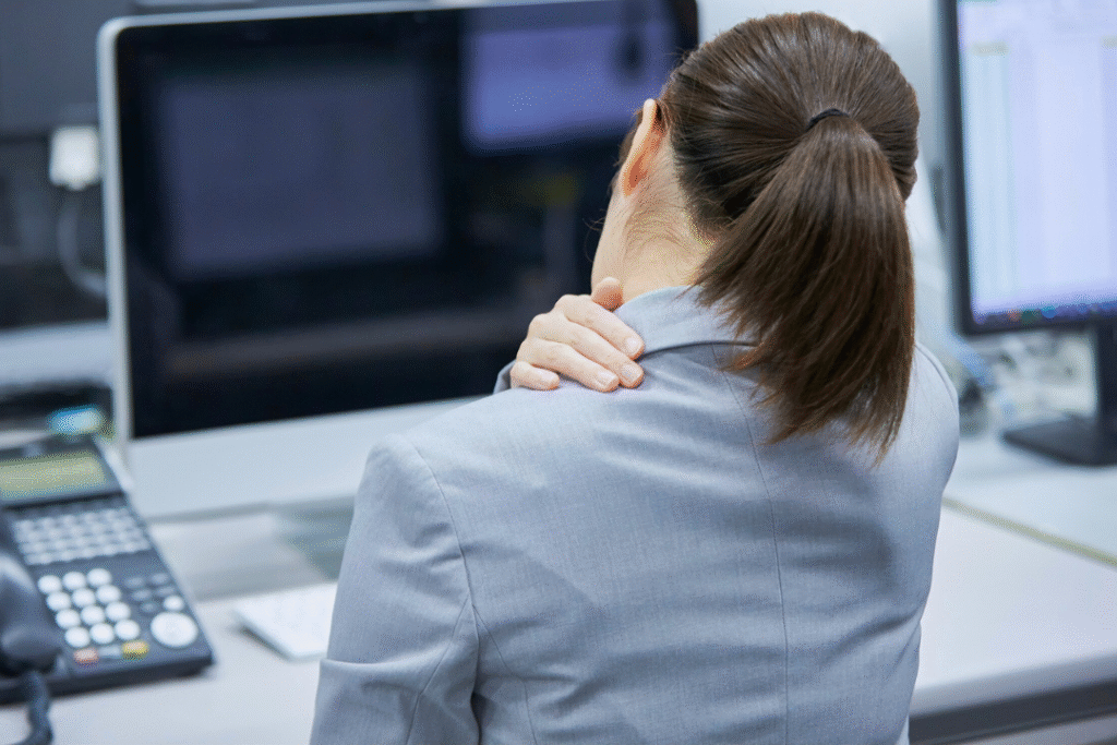 肩こり　自律神経